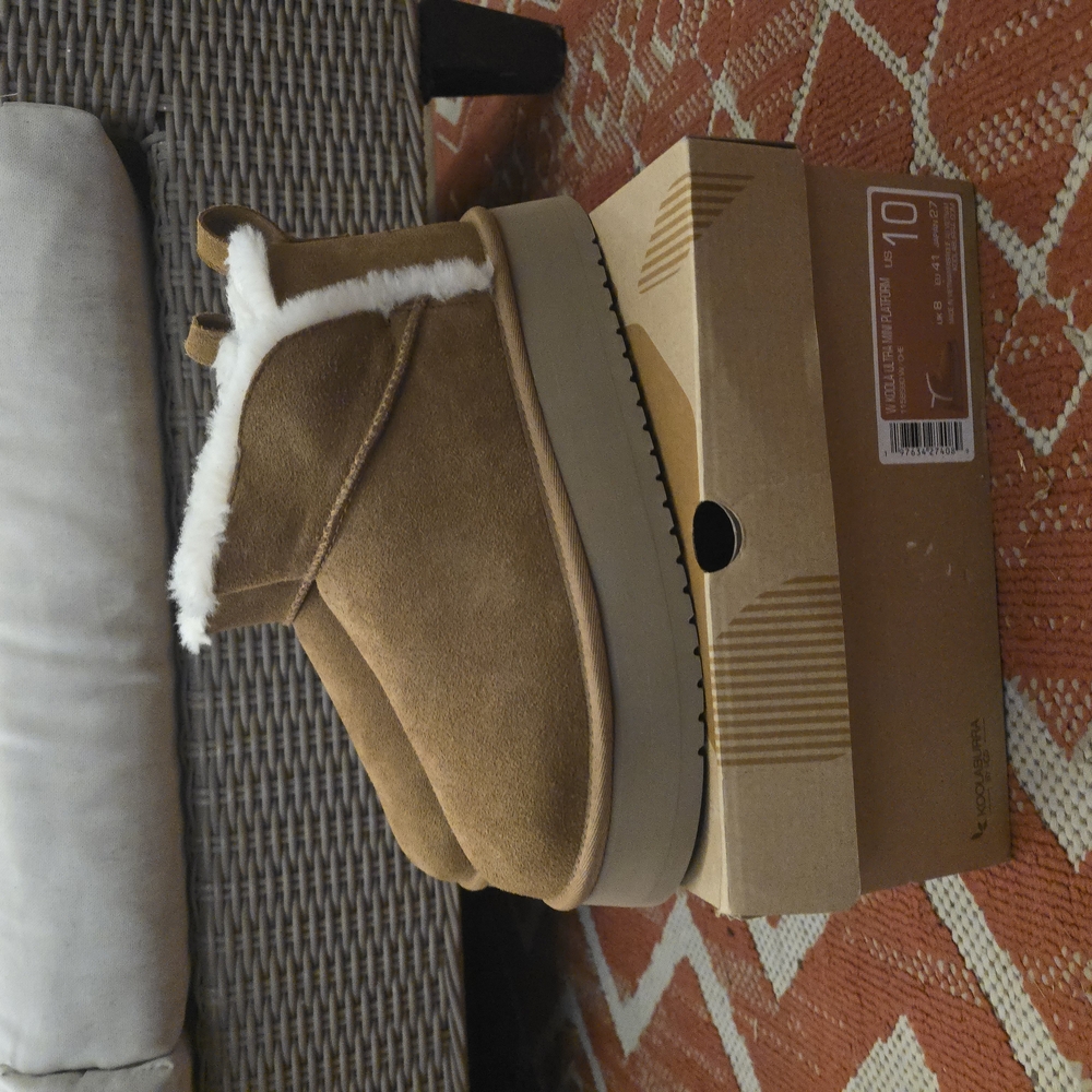 Koola Ultra Mini Brown and White Cozy Suede Boots 10